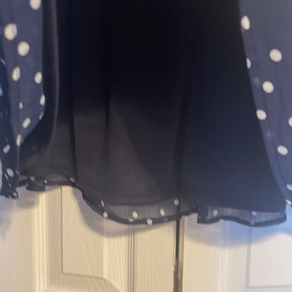NWOT Old Navy skirt in navy blue with white polka dots size small - Picture 6 of 10